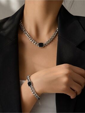 Luxury Boutique Silver Tone Chain Choker Necklace and Bracelet Set Black Accent